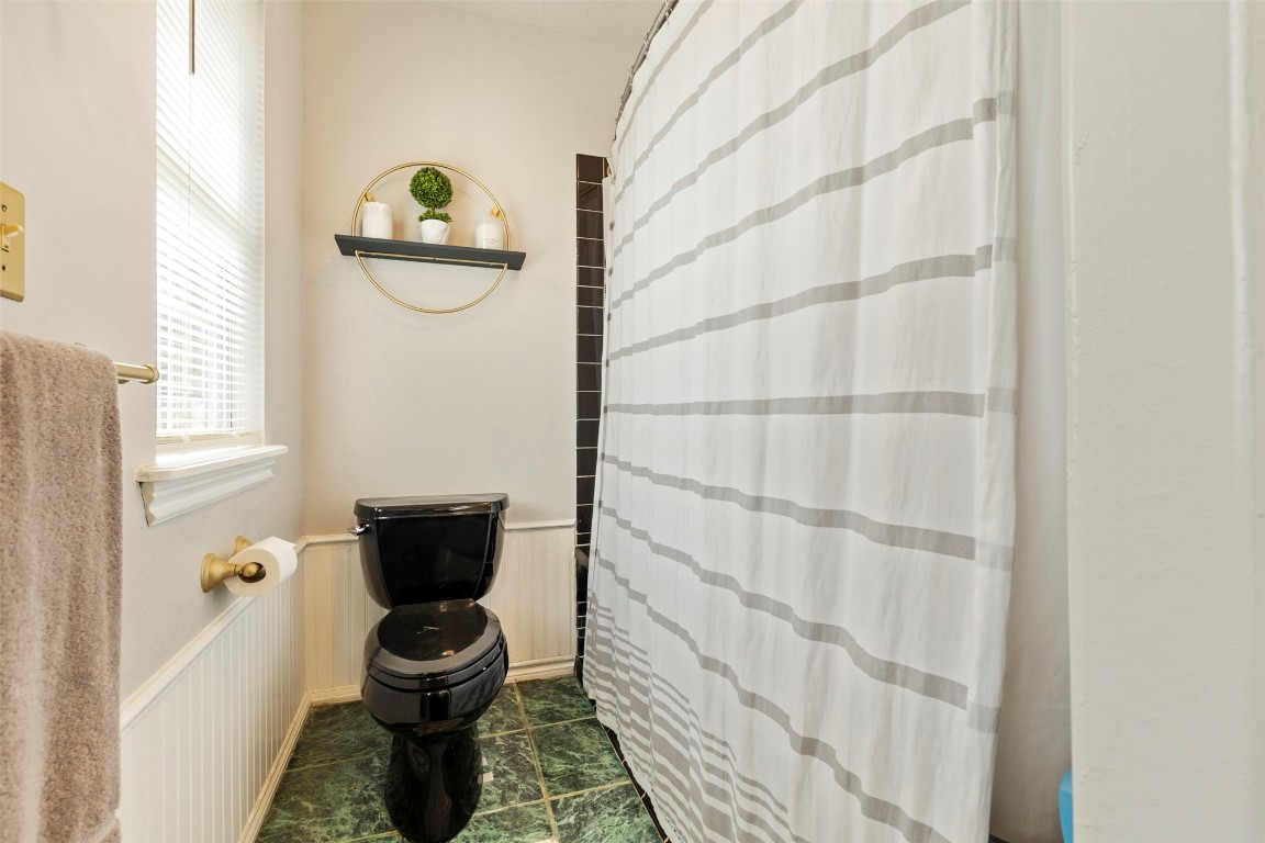 Tecumseh, Oklahoma 74873, United States, 4 Bedrooms Bedrooms, ,4 BathroomsBathrooms,Residential,Active,101602