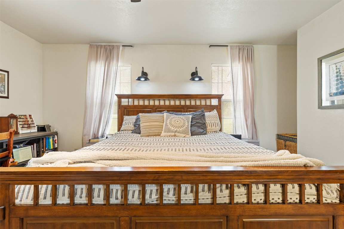 Tecumseh, Oklahoma 74873, United States, 4 Bedrooms Bedrooms, ,4 BathroomsBathrooms,Residential,Active,101602