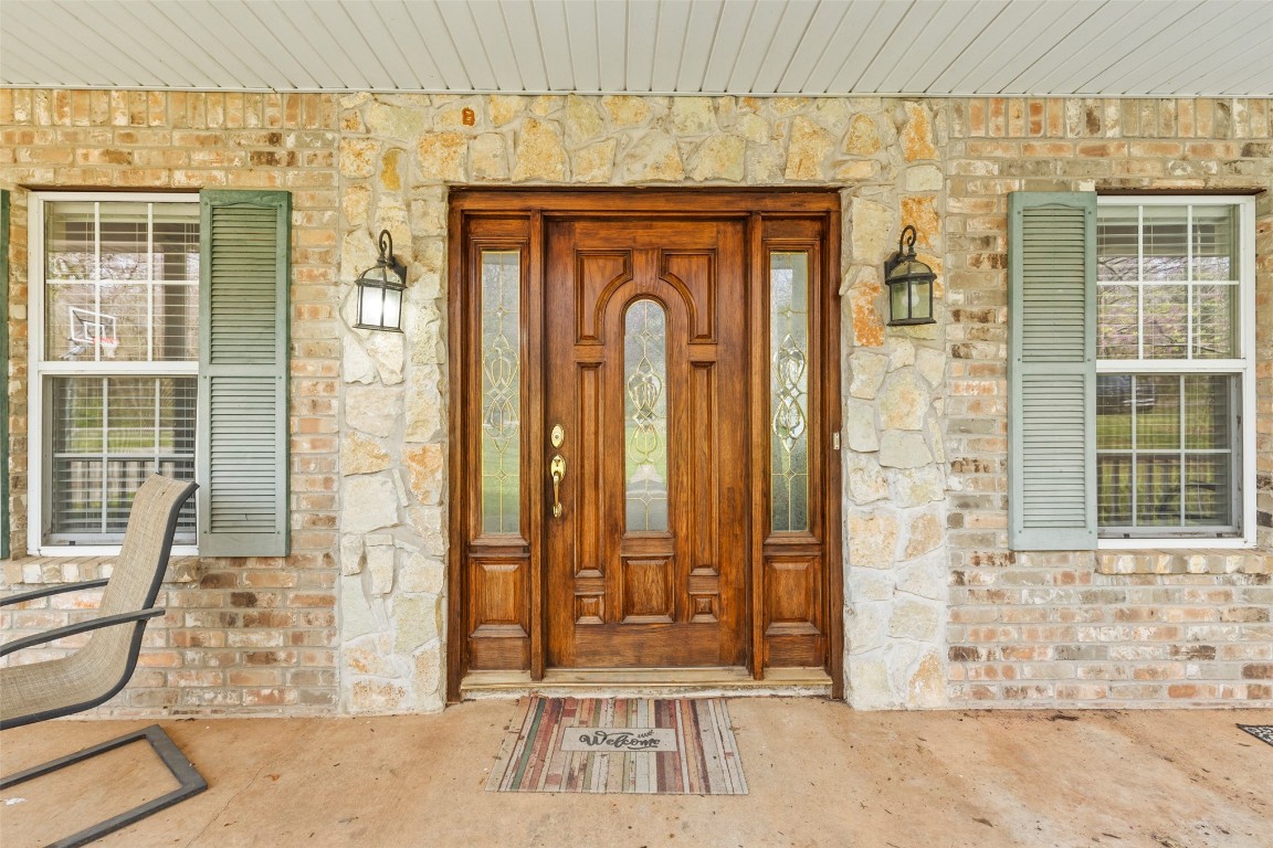 Tecumseh, Oklahoma 74873, United States, 4 Bedrooms Bedrooms, ,4 BathroomsBathrooms,Residential,Active,101602