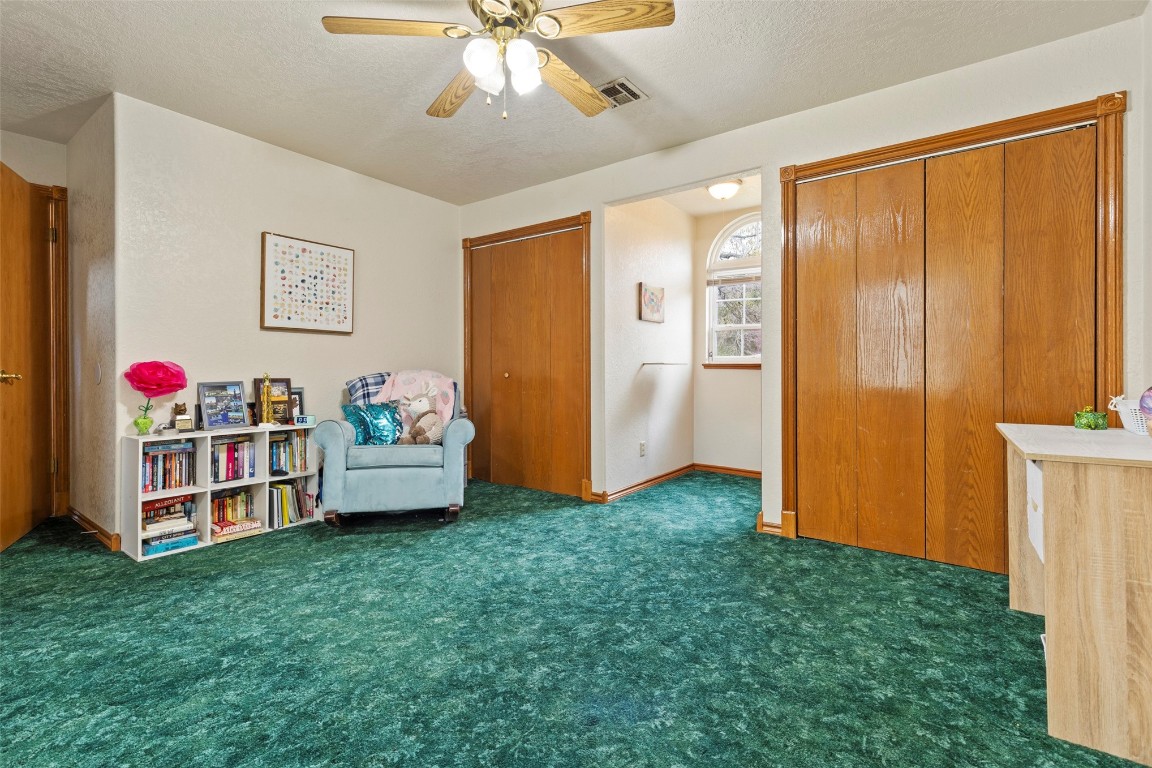 Tecumseh, Oklahoma 74873, United States, 4 Bedrooms Bedrooms, ,4 BathroomsBathrooms,Residential,Active,101602