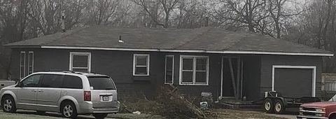 Photo of 904 Cypress Cove, Midwest City, OK 73110 (MLS # 1132649)
