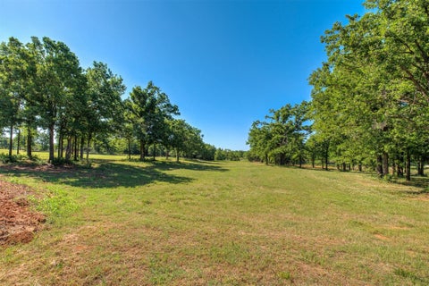 Photo of 9532 Creek View Road, Guthrie, OK 73044 (MLS # 1157402)