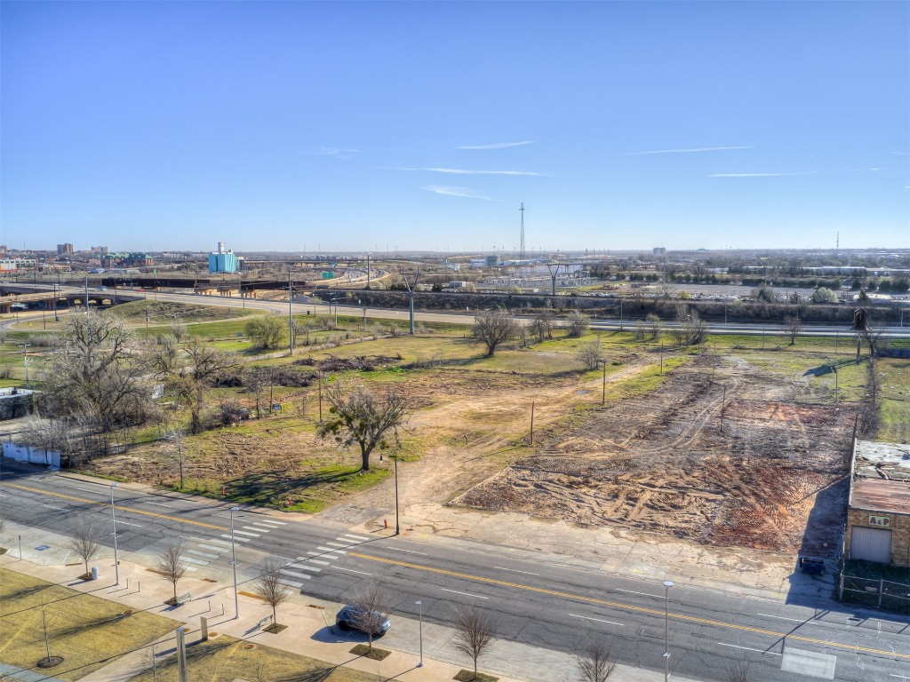 1300 S Robinson Avenue