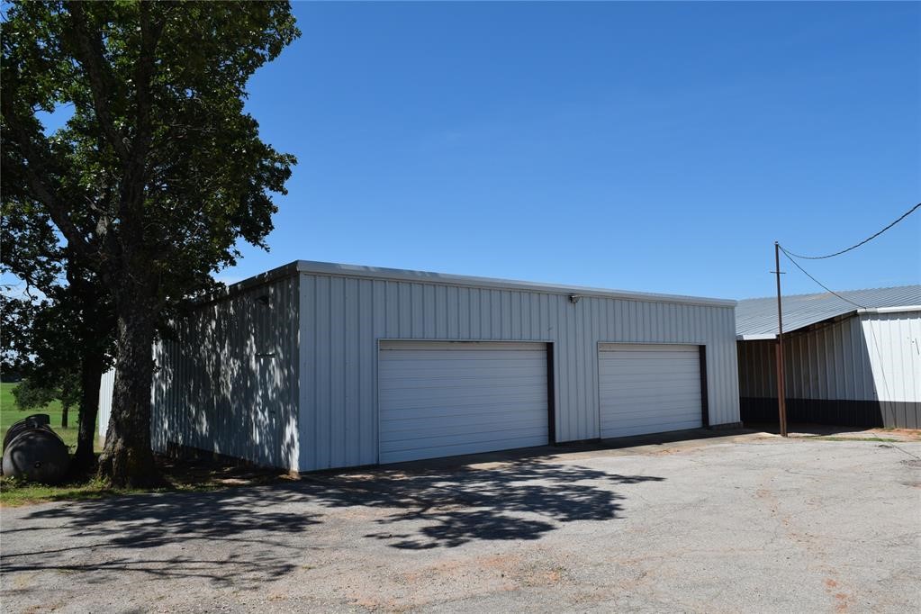 Tecumseh, Oklahoma 74873, United States, 4 Bedrooms Bedrooms, ,3 BathroomsBathrooms,Residential,Active,8632