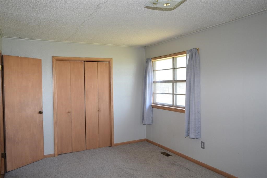 Tecumseh, Oklahoma 74873, United States, 4 Bedrooms Bedrooms, ,3 BathroomsBathrooms,Residential,Active,8632