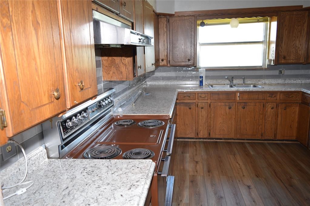 Tecumseh, Oklahoma 74873, United States, 4 Bedrooms Bedrooms, ,3 BathroomsBathrooms,Residential,Active,8632