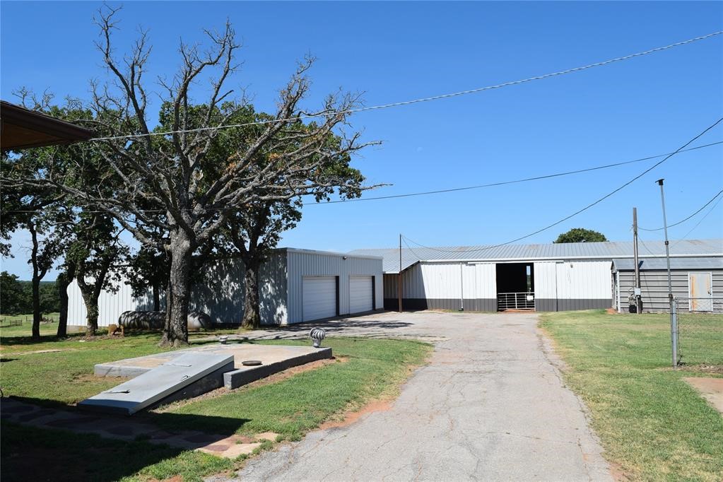 Tecumseh, Oklahoma 74873, United States, 4 Bedrooms Bedrooms, ,3 BathroomsBathrooms,Residential,Active,8632