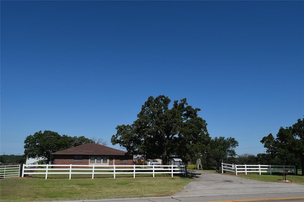 Tecumseh, Oklahoma 74873, United States, 4 Bedrooms Bedrooms, ,3 BathroomsBathrooms,Residential,Active,8632