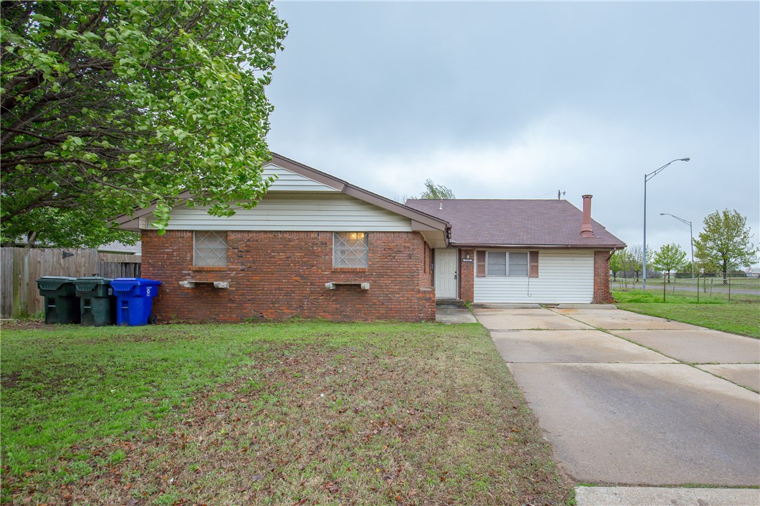 Photo 1 of 24 — 1128 Canterbury Avenue, Norman, OK 73069