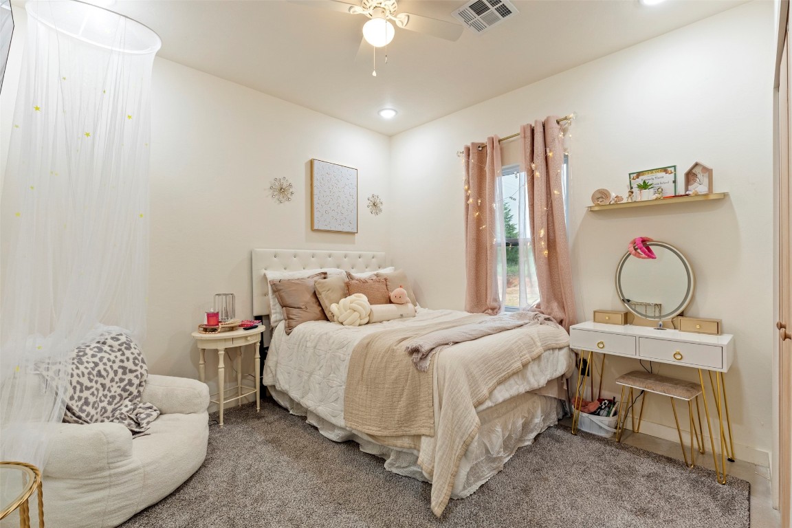 Shawnee, Oklahoma 74801, United States, 4 Bedrooms Bedrooms, ,3 BathroomsBathrooms,Residential,Active,162547