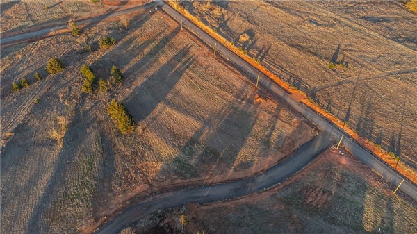 003 LITTLE FARMS ROAD, GUTHRIE, OK 73044 - Image b19f8844a932f41063ea4e25b0fae5e2/1547146931