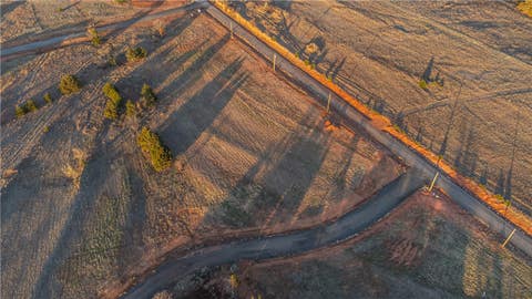 Photo of 3 Little Farms Road, Guthrie, OK 73044 (MLS # 1051949)