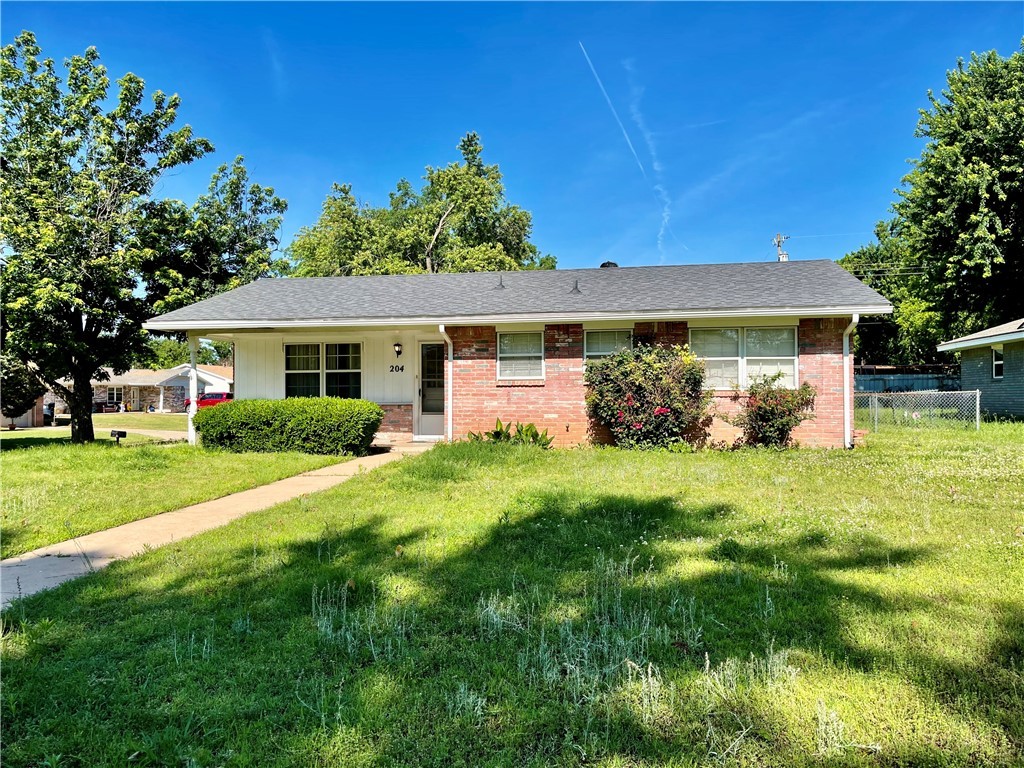 Photo 1 of 1 — 204 N Eastern Avenue, Shawnee, OK 74801