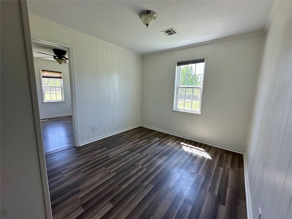 Shawnee, Oklahoma 74801, United States, 2 Bedrooms Bedrooms, ,1 BathroomBathrooms,Residential,Pending,115478