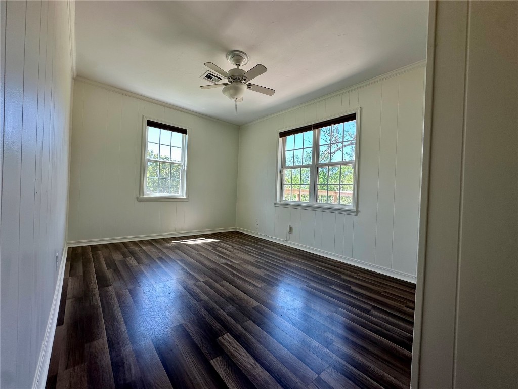 Shawnee, Oklahoma 74801, United States, 2 Bedrooms Bedrooms, ,1 BathroomBathrooms,Residential,Pending,115478