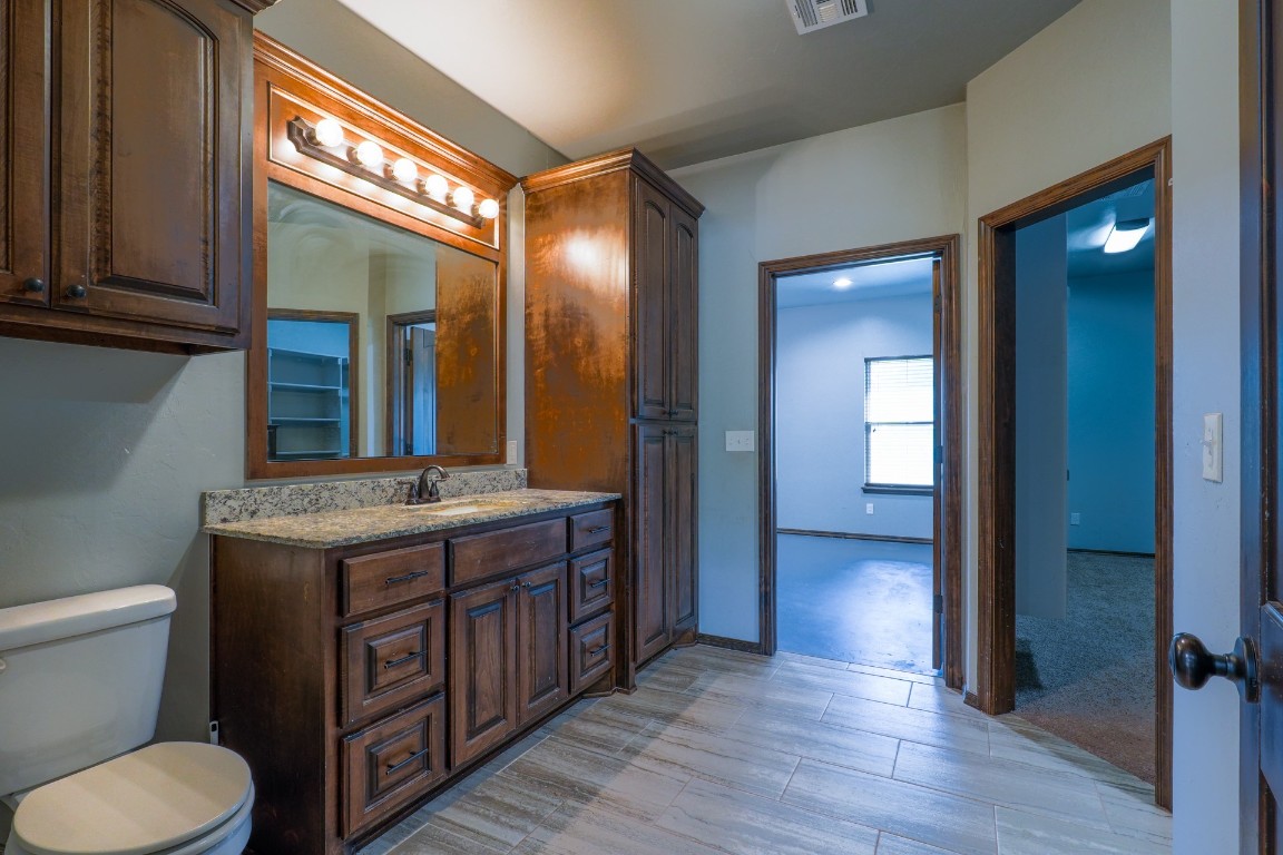 Meeker, Oklahoma 74855, United States, 4 Bedrooms Bedrooms, ,3 BathroomsBathrooms,Residential,Active,194206