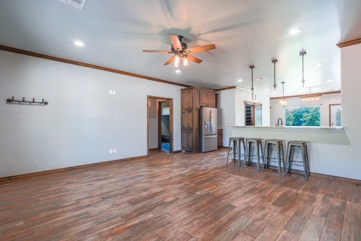 Meeker, Oklahoma 74855, United States, 4 Bedrooms Bedrooms, ,3 BathroomsBathrooms,Residential,Active,194206