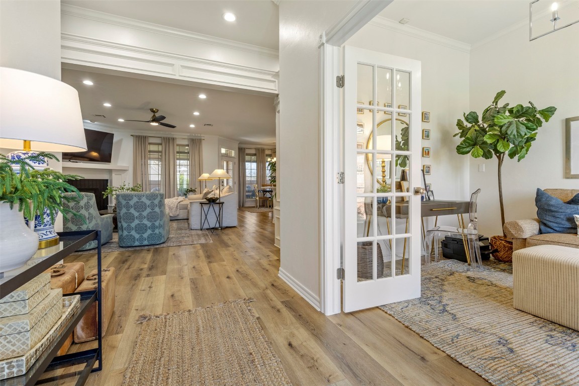 Shawnee, Oklahoma 74801, United States, 4 Bedrooms Bedrooms, ,3 BathroomsBathrooms,Residential,Pending,100572