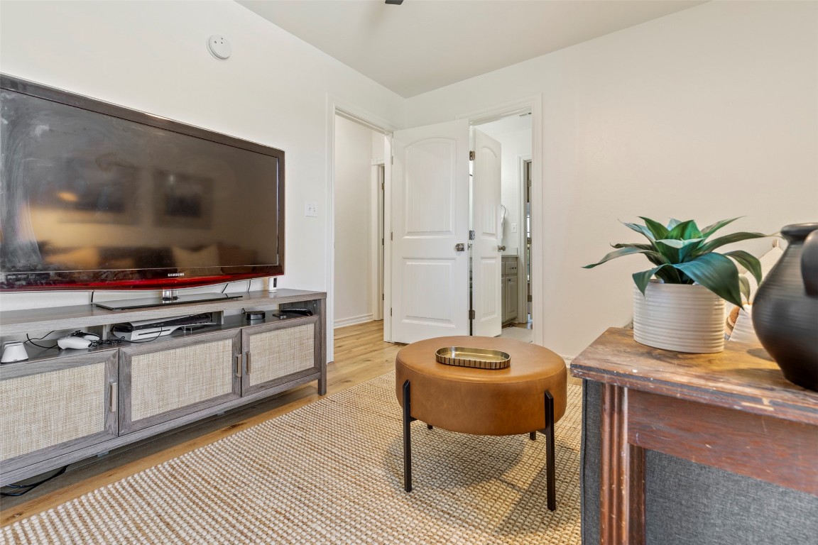 Shawnee, Oklahoma 74801, United States, 4 Bedrooms Bedrooms, ,3 BathroomsBathrooms,Residential,Pending,100572