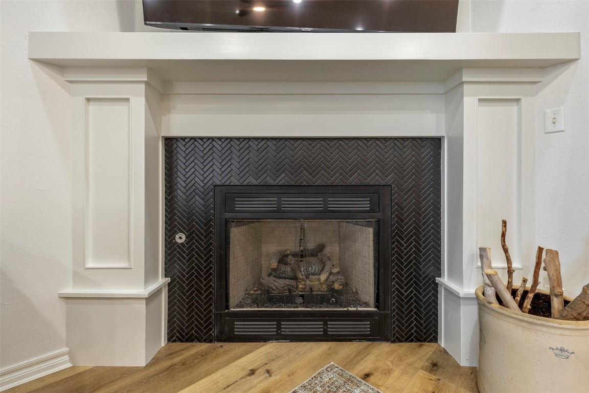 Shawnee, Oklahoma 74801, United States, 4 Bedrooms Bedrooms, ,3 BathroomsBathrooms,Residential,Pending,100572