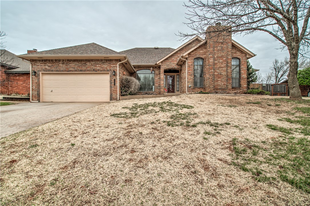 Photo 1 of 36 — 1221 Salem Avenue, Edmond, OK 73003