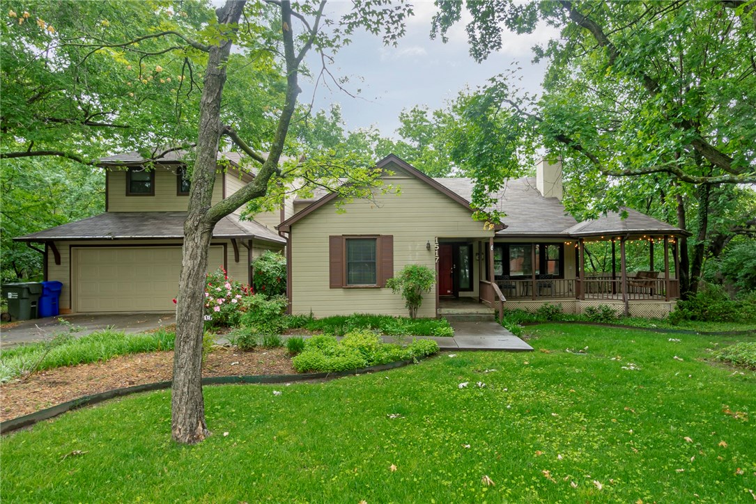 Photo 1 of 36 — 1517 Oklahoma Avenue, Norman, OK 73071