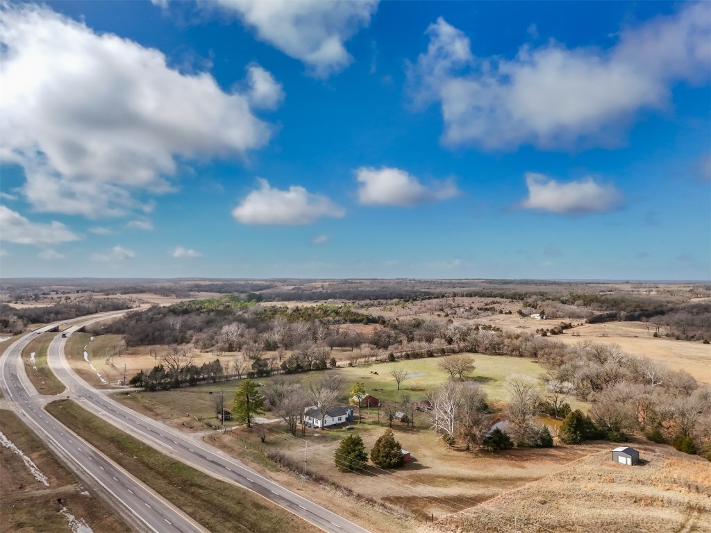 Prague, Oklahoma 74864, United States, 3 Bedrooms Bedrooms, ,3 BathroomsBathrooms,Residential,Pending,83780