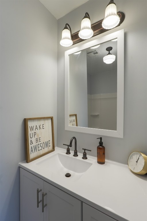 Prague, Oklahoma 74864, United States, 3 Bedrooms Bedrooms, ,3 BathroomsBathrooms,Residential,Pending,83780