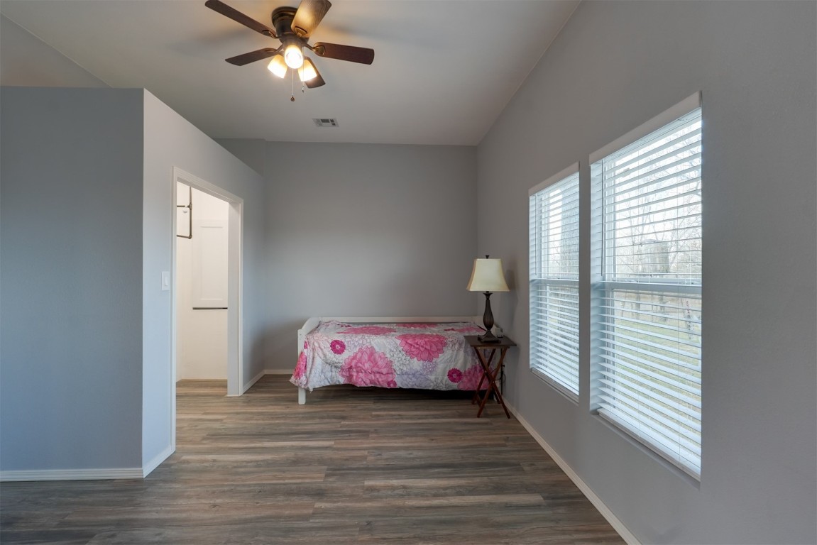 Prague, Oklahoma 74864, United States, 3 Bedrooms Bedrooms, ,3 BathroomsBathrooms,Residential,Pending,83780