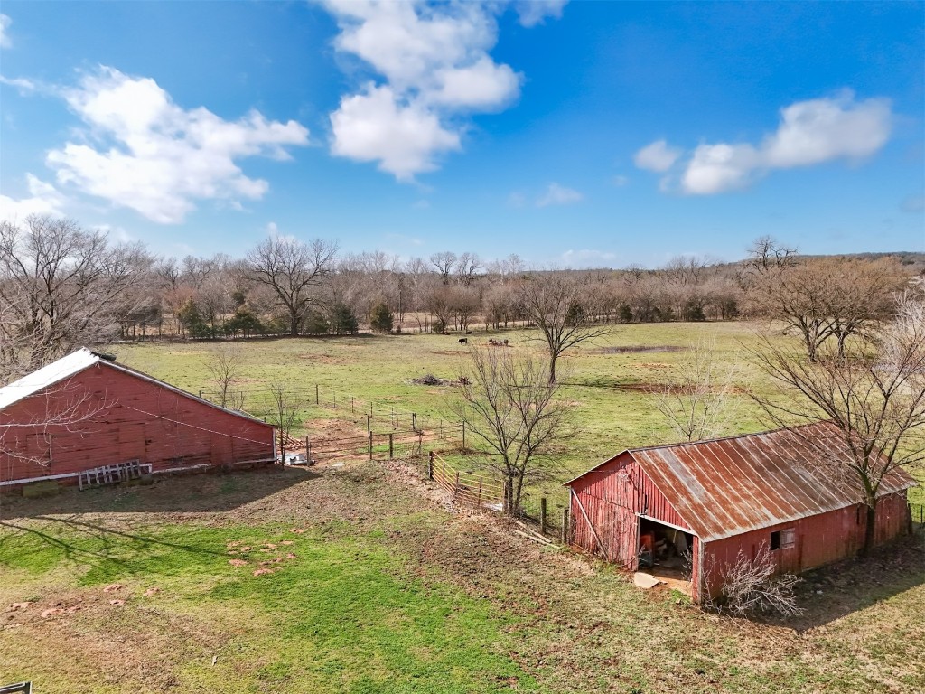 Prague, Oklahoma 74864, United States, 3 Bedrooms Bedrooms, ,3 BathroomsBathrooms,Residential,Pending,83780