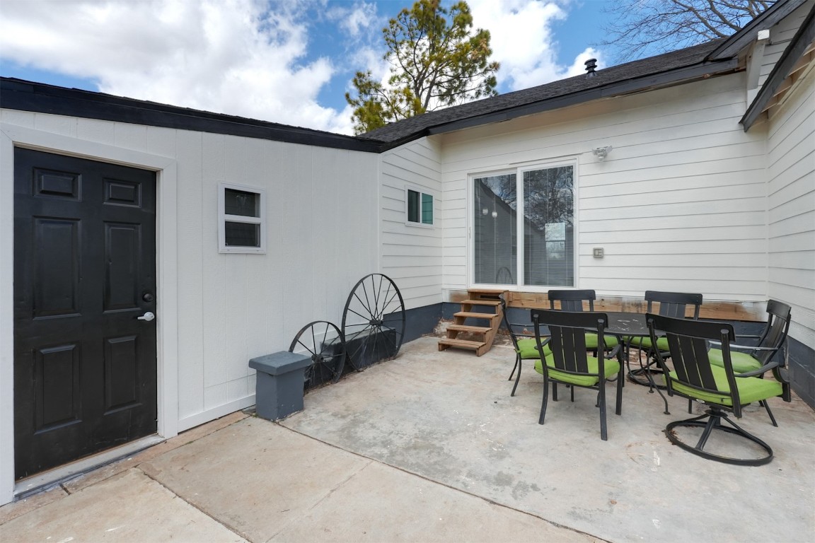 Prague, Oklahoma 74864, United States, 3 Bedrooms Bedrooms, ,3 BathroomsBathrooms,Residential,Pending,83780