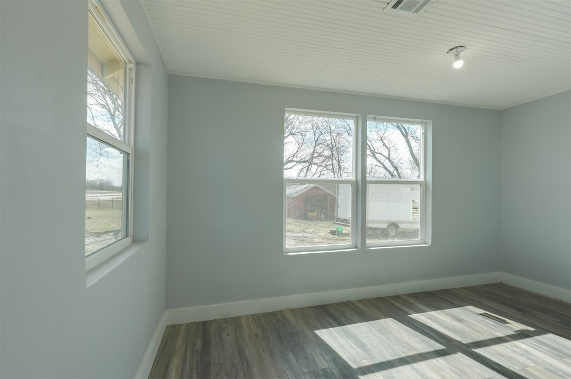 Prague, Oklahoma 74864, United States, 3 Bedrooms Bedrooms, ,3 BathroomsBathrooms,Residential,Pending,83780