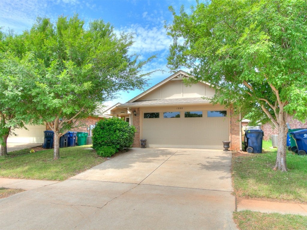 Photo 1 of 30 — 19901 Adagio Lane, Edmond, OK 73012