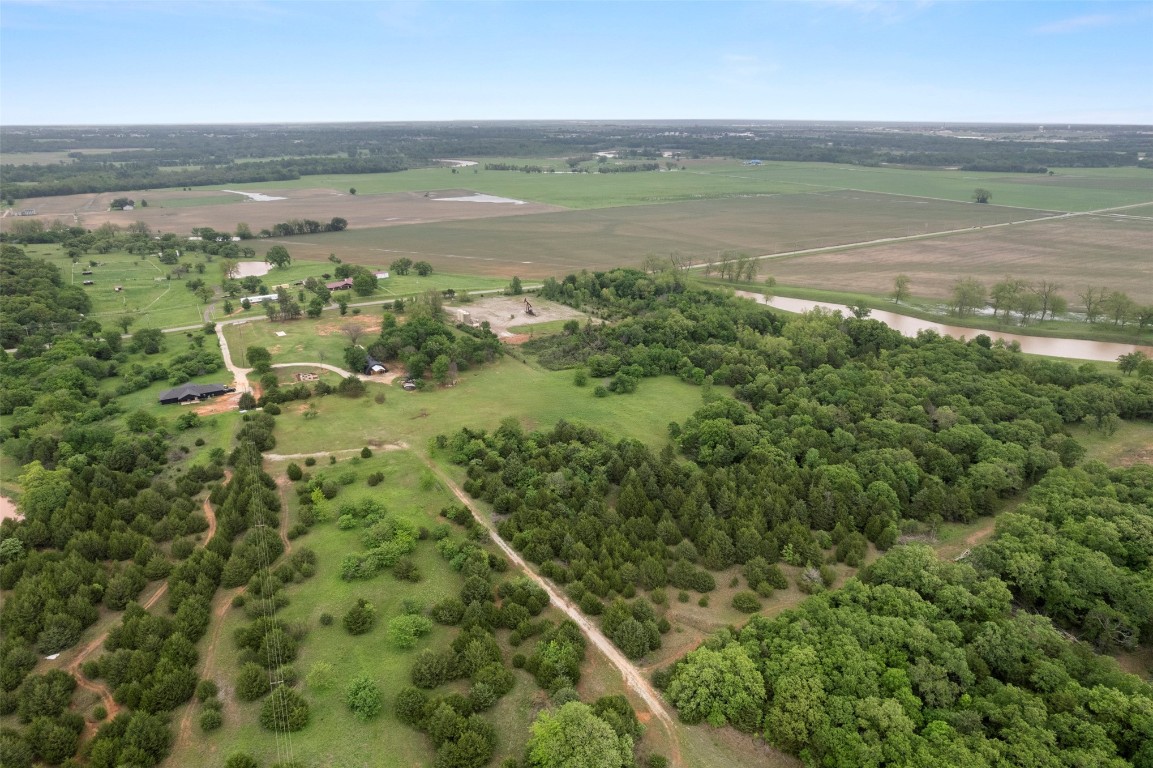 Shawnee, Oklahoma 74801, United States, 2 Bedrooms Bedrooms, ,2 BathroomsBathrooms,Residential,Pending,118681