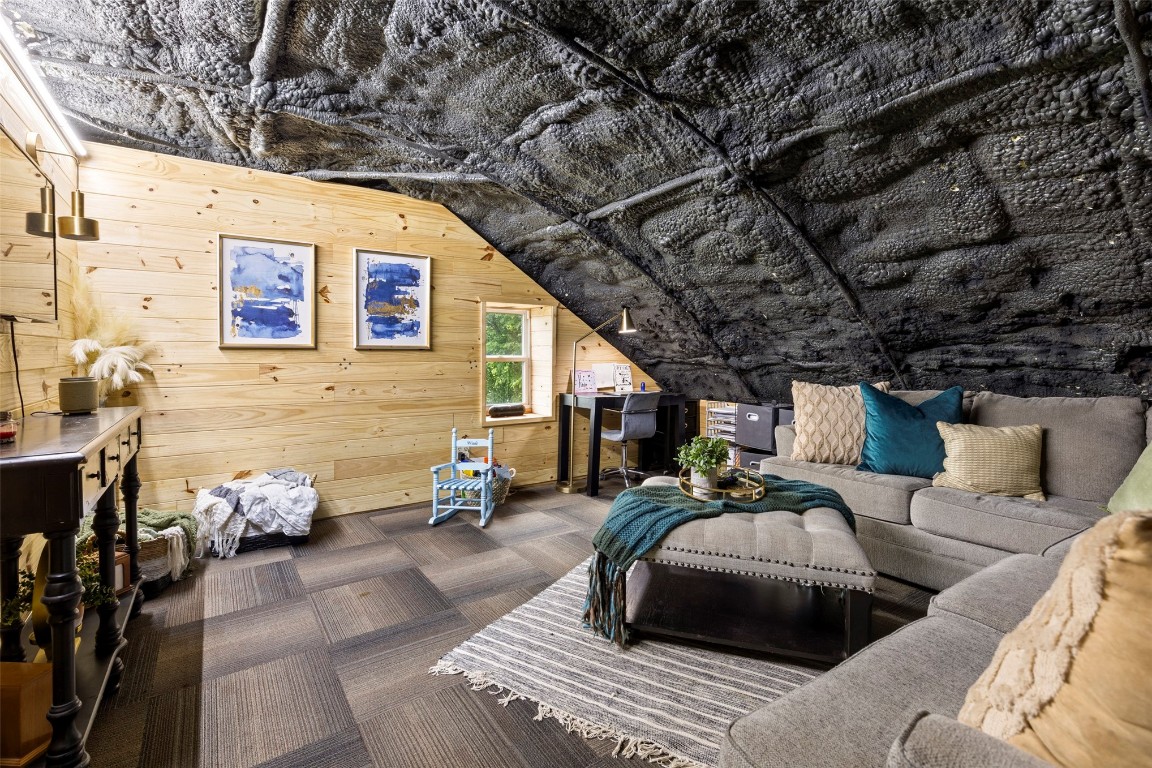 Shawnee, Oklahoma 74801, United States, 2 Bedrooms Bedrooms, ,2 BathroomsBathrooms,Residential,Pending,118681