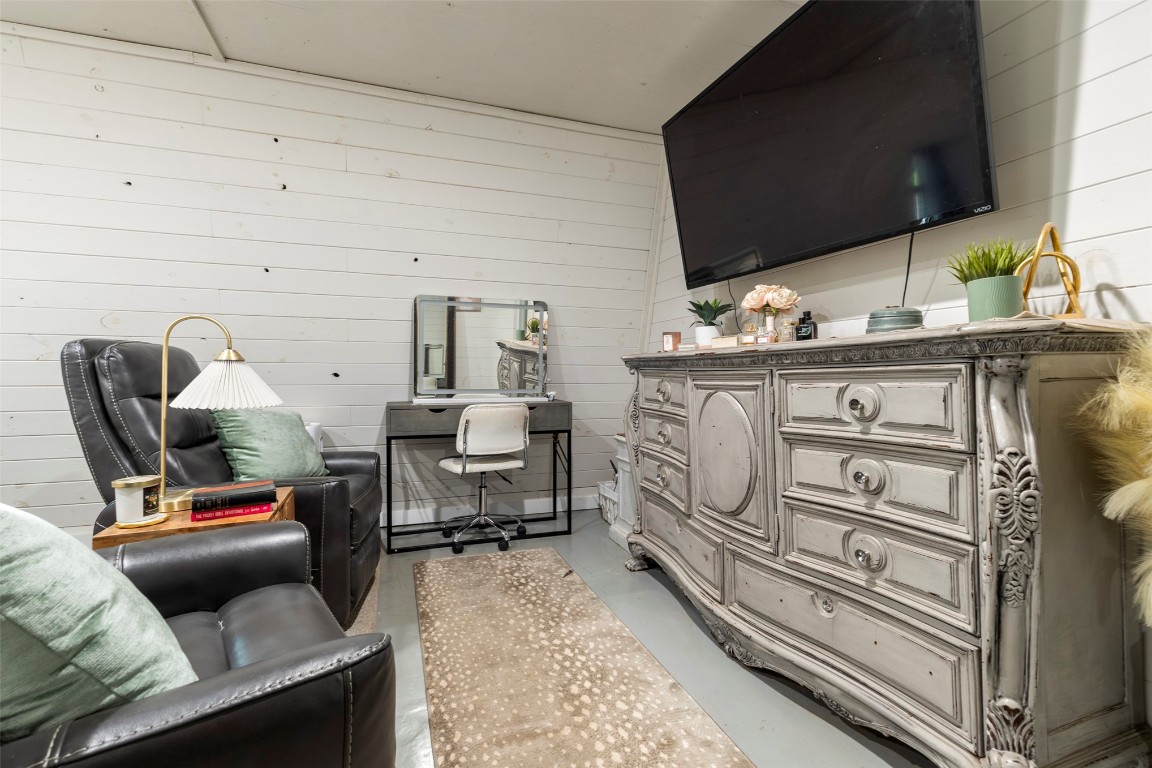 Shawnee, Oklahoma 74801, United States, 2 Bedrooms Bedrooms, ,2 BathroomsBathrooms,Residential,Pending,118681