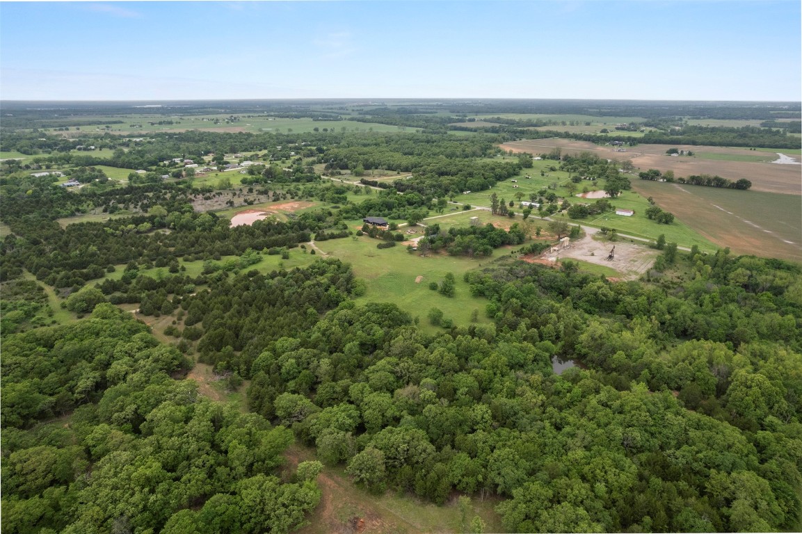 Shawnee, Oklahoma 74801, United States, 2 Bedrooms Bedrooms, ,2 BathroomsBathrooms,Residential,Pending,118681