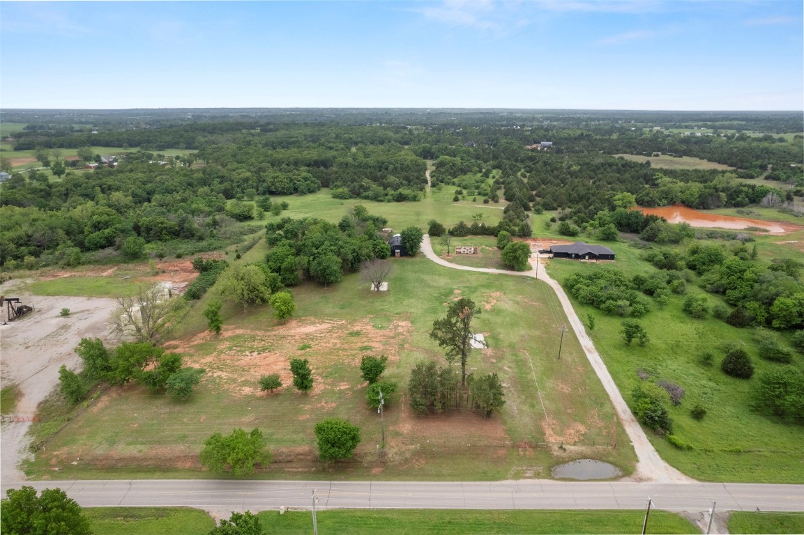 Shawnee, Oklahoma 74801, United States, 2 Bedrooms Bedrooms, ,2 BathroomsBathrooms,Residential,Pending,118681