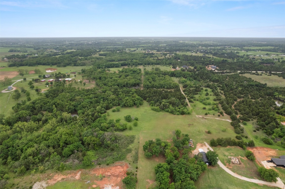 Shawnee, Oklahoma 74801, United States, 2 Bedrooms Bedrooms, ,2 BathroomsBathrooms,Residential,Pending,118681