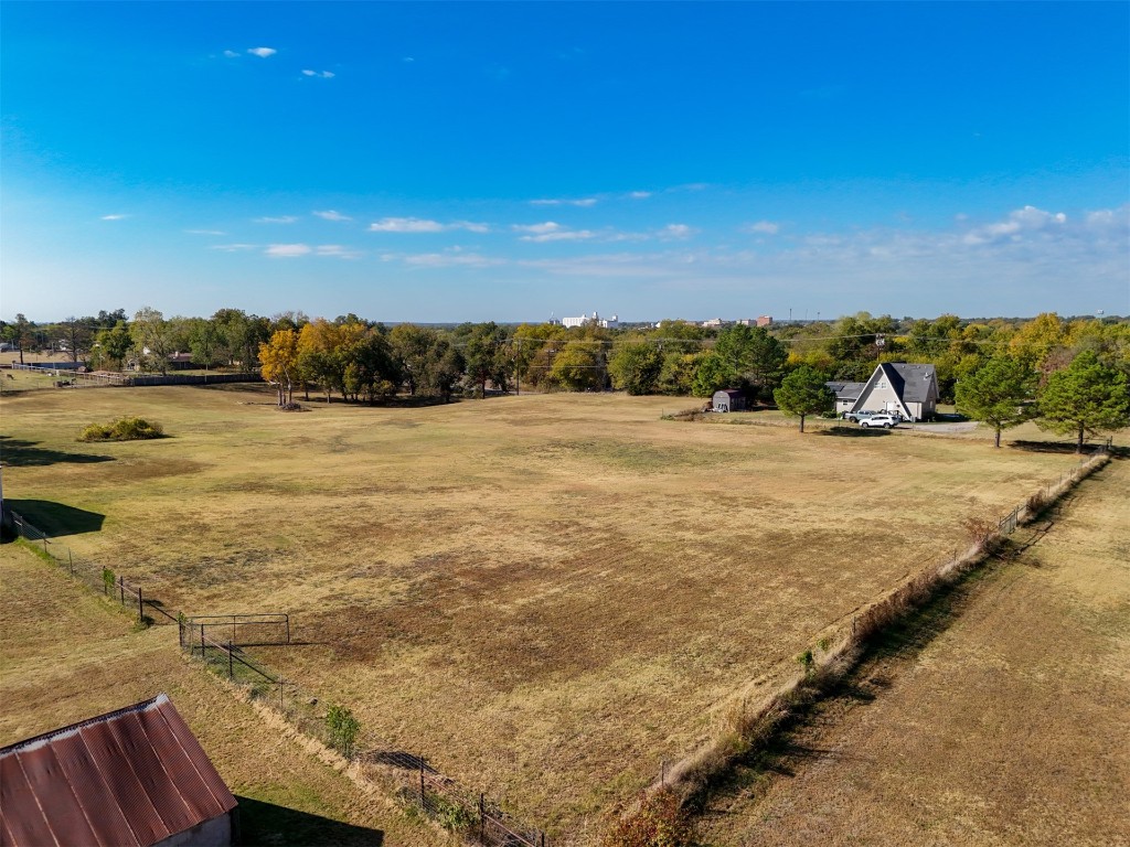 Shawnee, Oklahoma 74801, United States, 5 Bedrooms Bedrooms, ,3 BathroomsBathrooms,Residential,Active,36829