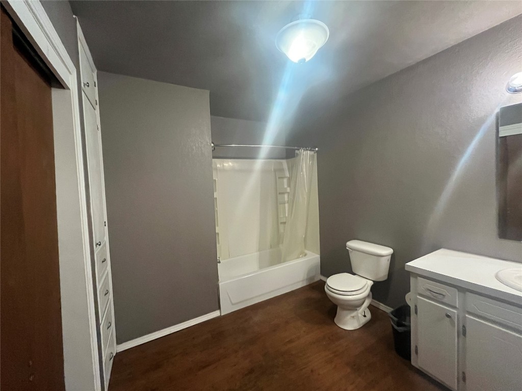 Shawnee, Oklahoma 74804, United States, 2 Bedrooms Bedrooms, ,2 BathroomsBathrooms,Residential,Active,53957