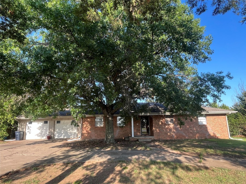 Shawnee, Oklahoma 74804, United States, 2 Bedrooms Bedrooms, ,2 BathroomsBathrooms,Residential,Active,53957