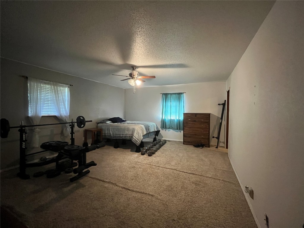 Shawnee, Oklahoma 74804, United States, 2 Bedrooms Bedrooms, ,2 BathroomsBathrooms,Residential,Active,53957