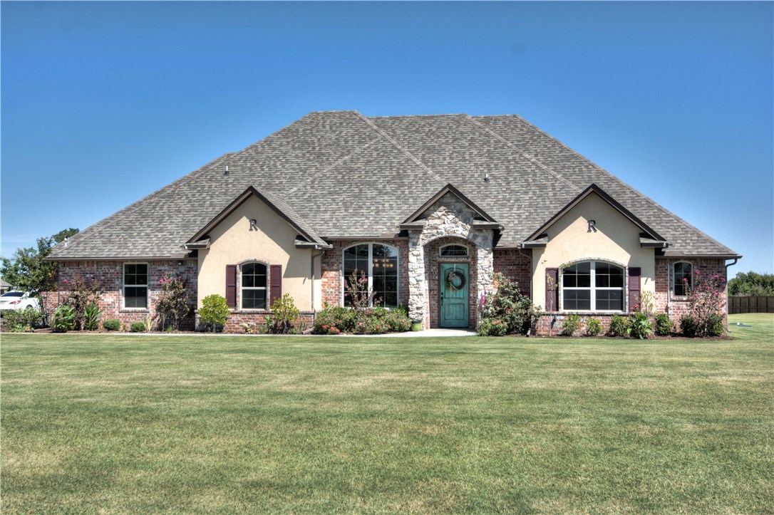 Photo 1 of 35 — 121 Boone Creek Drive, Noble, OK 73068