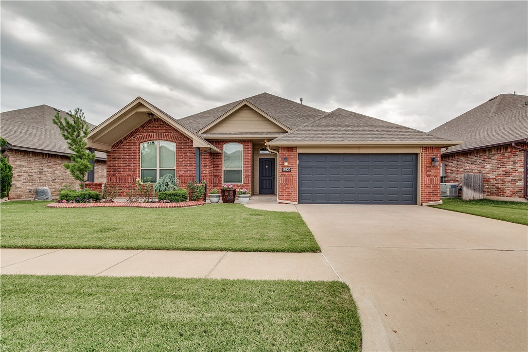 Photo 1 of 20 — 15920 Positano Dr, Edmond, OK 73013