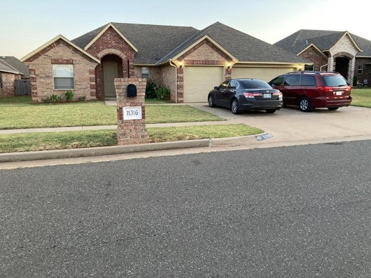 11316 SW 37TH ST, MUSTANG, OK 73064 - Image d85e51d7188fa778a2e9d1585bc93d9d/3537786904