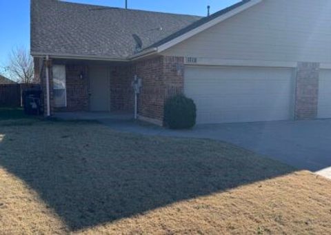 Photo of 1712 Riviera Lane, Oklahoma City, OK 73128 (MLS # 1150657)