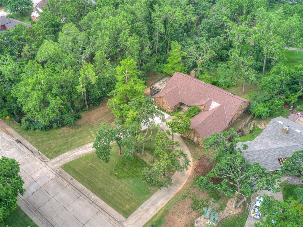 Photo 1 of 1 — 2301 Brookhaven Drive, Edmond, OK 73034