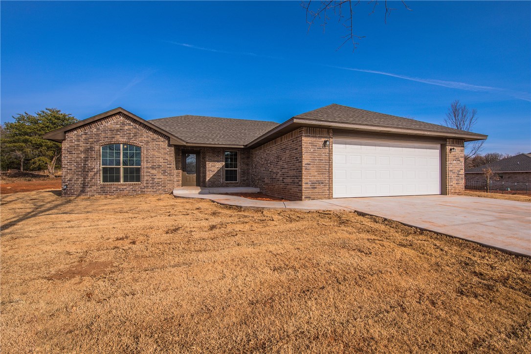 Photo 1 of 29 — 2428 County Road 1313, Blanchard, OK 73010