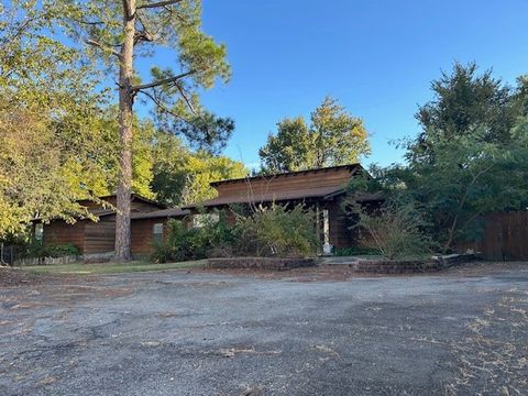 MLS: 1140382